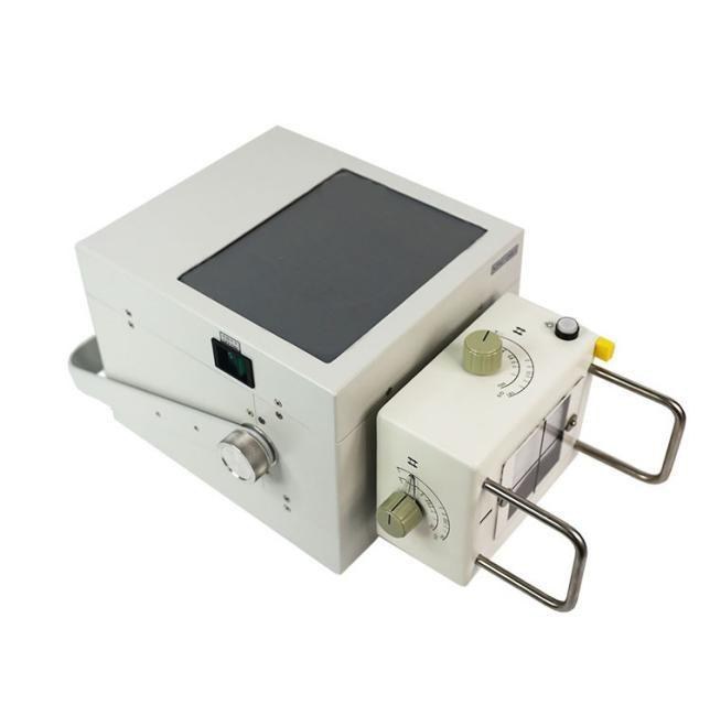 Portable X-ray generator with tube head